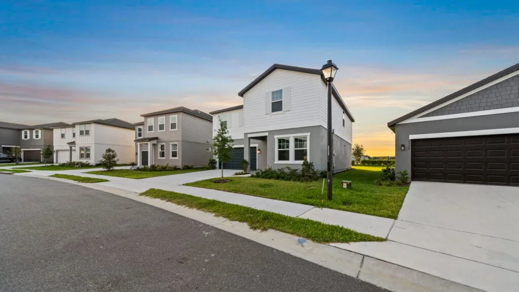 Illustration from "How Professional Real Estate Photography Can Enhance Your Listing"