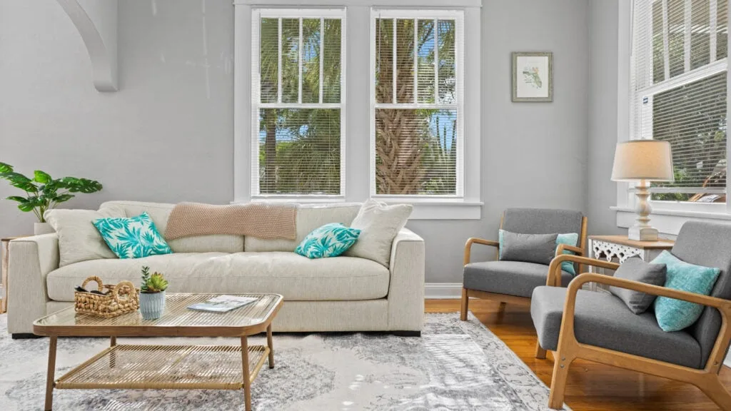 Illustration from "Real Estate Photography Statistics – 2025 Guide"