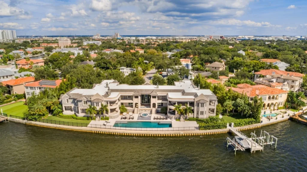 Illustration from "Why Your Zillow Listing Is Not Getting Views in Tampa Bay"